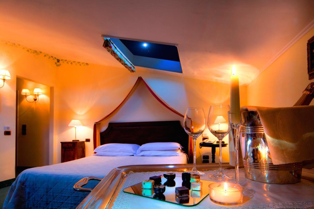 Logge Del Perugino; Sure Hotel Collection By Best Western Città della Pieve Chambre photo