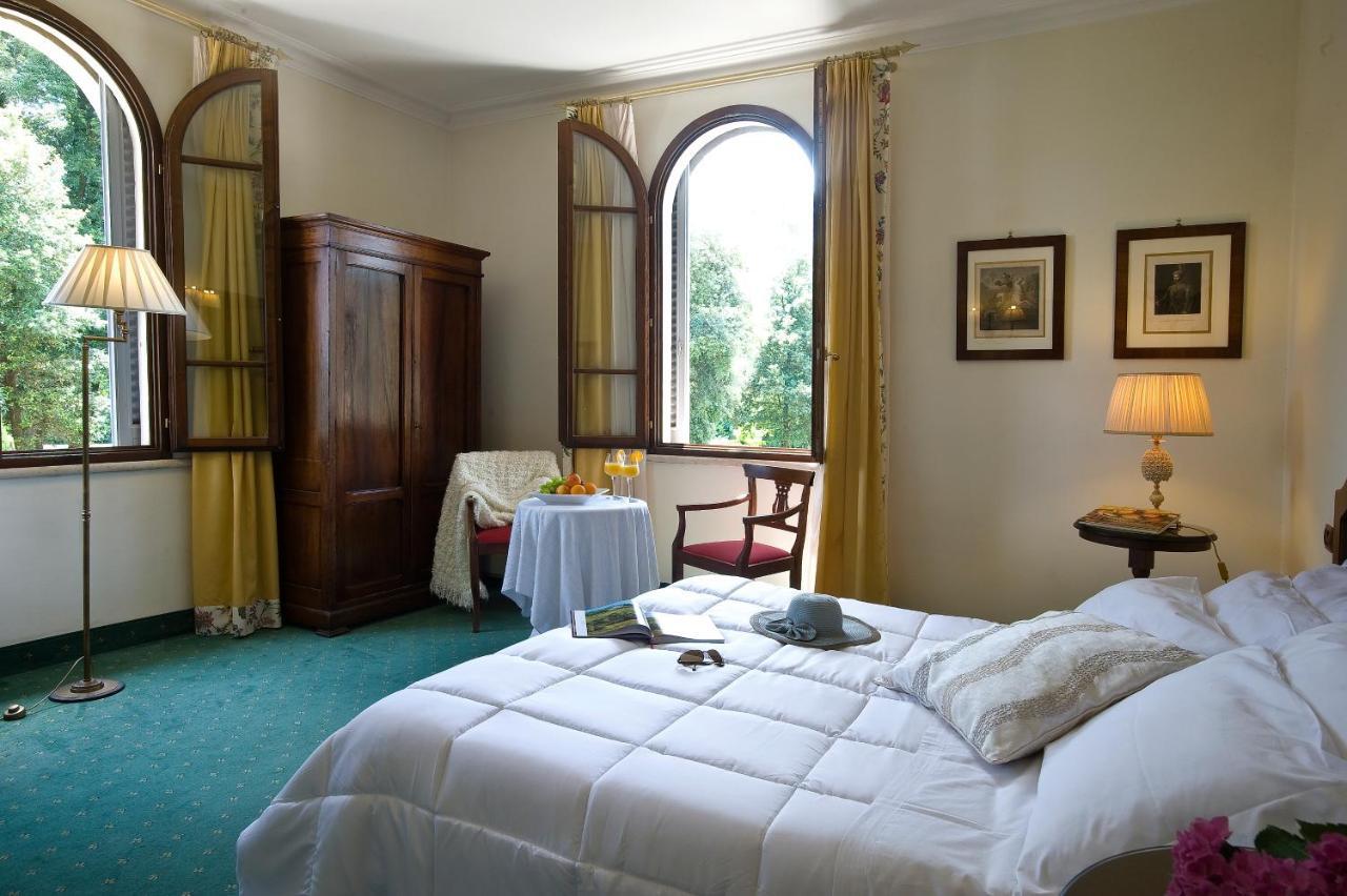 Logge Del Perugino; Sure Hotel Collection By Best Western Città della Pieve Chambre photo